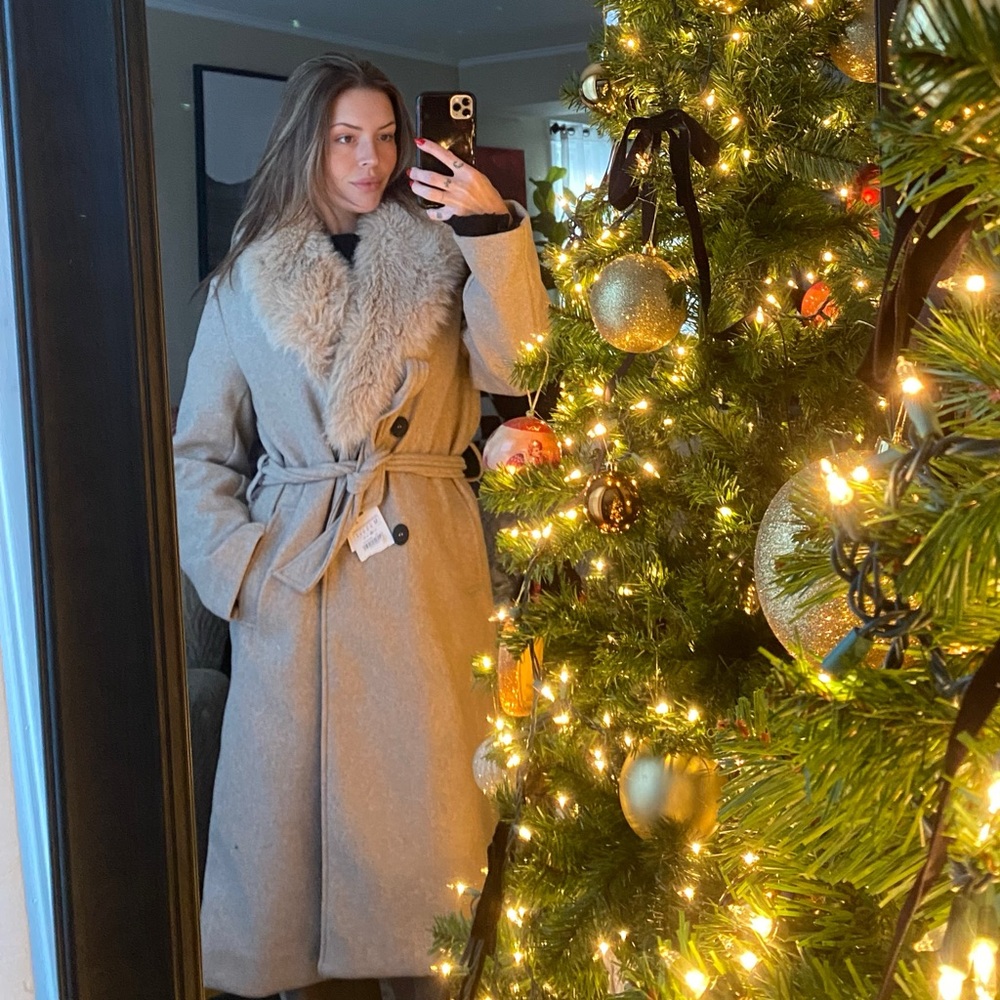 Zara Beige Trench Coat with Faux Fur Collar